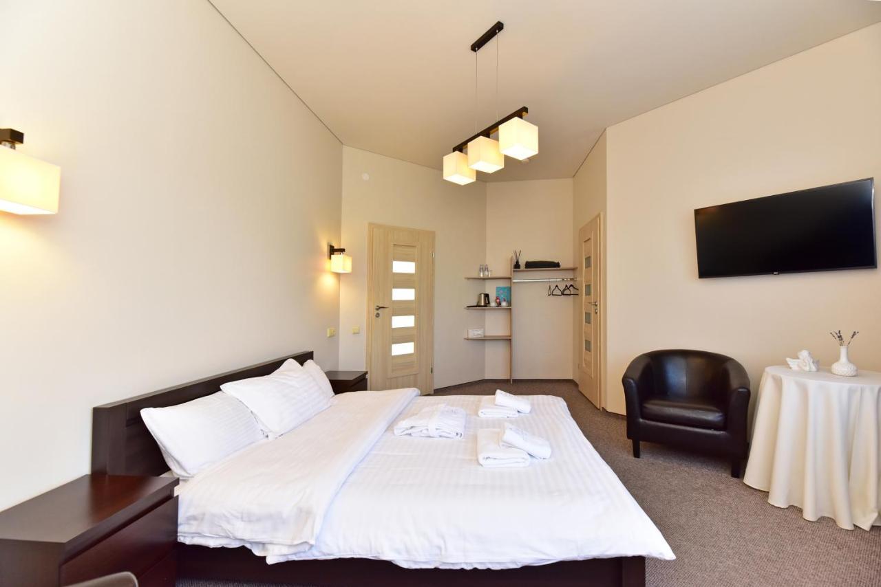 Cozy Stay By Kaunas Vila 9Vejai Girininkai Bagian luar foto